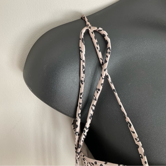 Socialite, leopard print mini dress - Picture 10 of 10